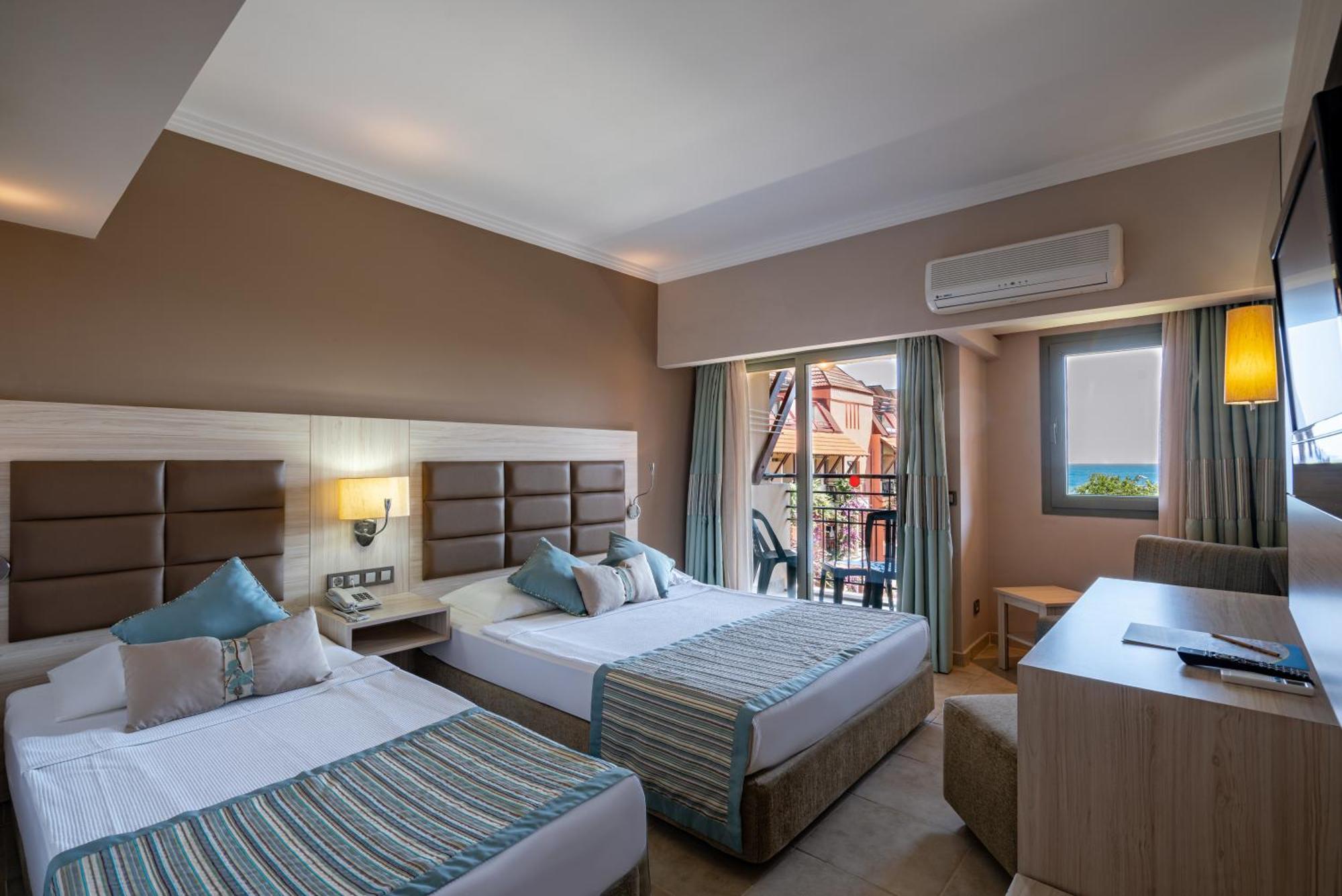 Palmeras Beach Hotel Ultra All Inclusive Konaklı Kültér fotó
